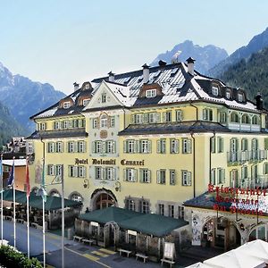 Hotel Dolomiti Schloss